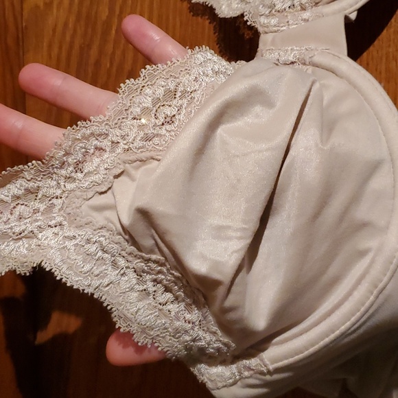 3/$25 Wacoal women's softly styled underwire bra 32DD - Picture 7 of 10